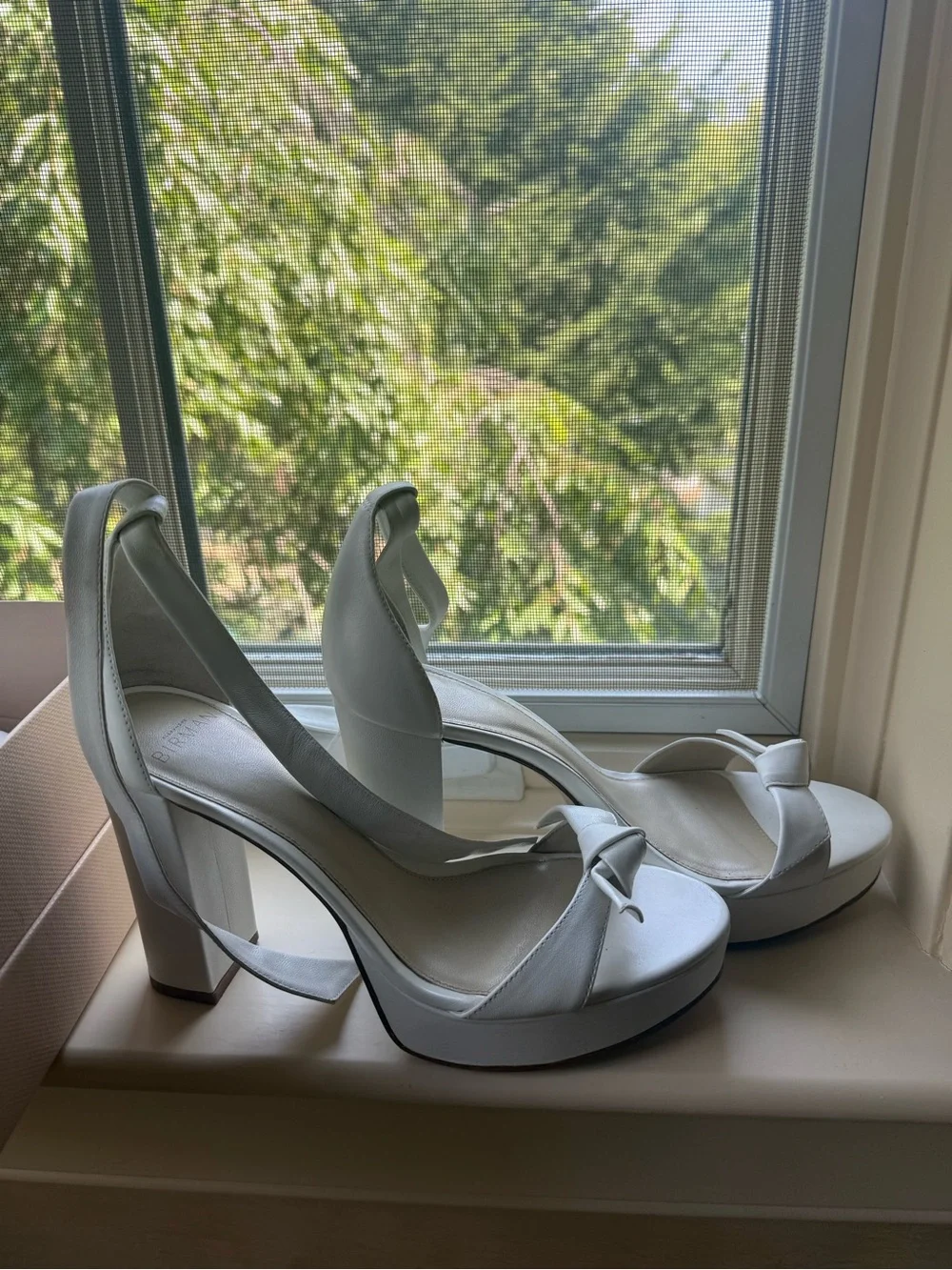 Alexandre Birman White Leather Platform Block Heel Sandals